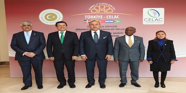 انعقاد اجتماع وزراء خارجية المجموعة الرباعية بين تركيا ورابطة دول أمريكا اللاتينية والكاريبي (CELAC) في إسطنبول - 21 نيسان/أبريل 2017  