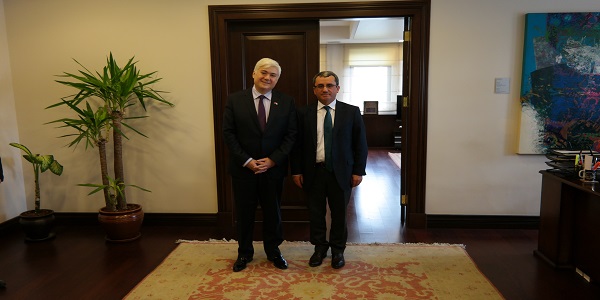 استقبال السفير أحمد يلدز معاون وزير الخارجية للسفير إراكلي كوبلاتادزي سفير جورجيا لدى أنقرة - 14 آذار/مارس 2017 