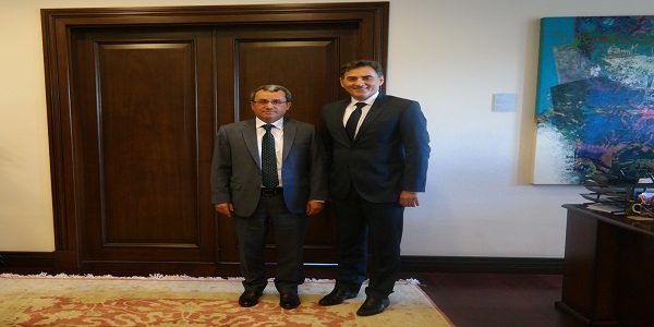 لقاء السفير أحمد يلدز معاون وزير الخارجية مع السيد ماهر ياغجيلار وزير الإدارة العامة في كوسوفو - 15 أيار/مايو 2017 