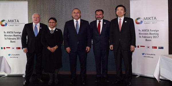 Foreign Minister Çavuşoğlu participated in the G20 and MIKTA Foreign Ministers Meetings in Bonn
