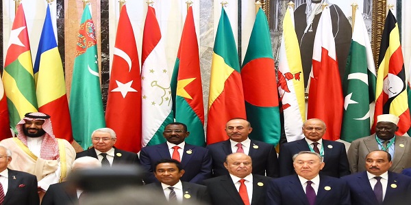 Foreign Minister Mevlüt Çavuşoğlu visited Saudi Arabia to attend Arab,Islamic-American Summit, 21 May 2017
