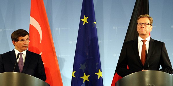 Foreign Minister Davutoğlu and German Foreign Minister Westerwelle discuss the developments in Syria and Egypt.
