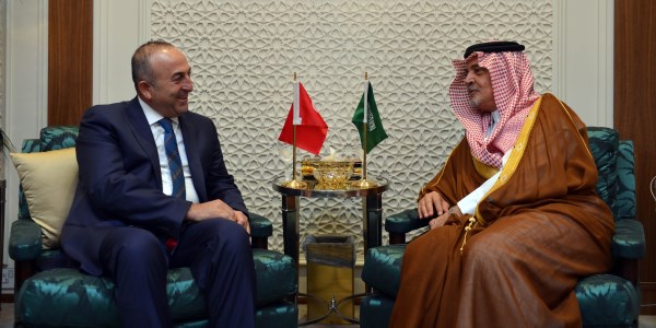 زيارة السيد تشاووش أوغلو وزير الخارجية للمملكة العربية السعودية