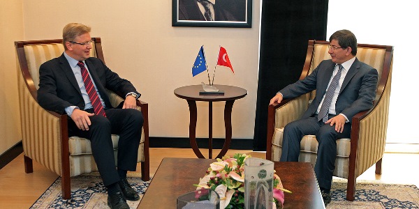 Foreign Minister Davutoğlu meets EU Commissioner Füle