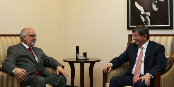 Dışişleri Bakanı Davutoğlu “Türkiye Türkmenlere her konuda yardım etmeye hazırdır.”