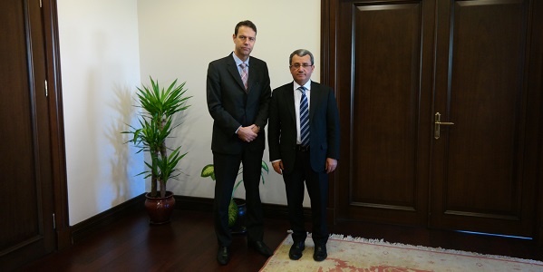 L'Ambassadeur Ahmet Yıldız, Vice-Ministre des Affaires étrangères, a reçu l'Ambassadeur de la Suisse le 2 novembre 2017
