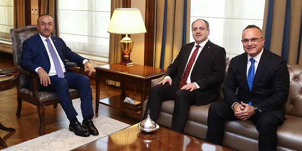Le Ministre des Affaires étrangères, Mevlüt Çavuşoğlu, a rencontré les co-présidents du Comité directeur national turco-américain (TASC), 9 juillet 2018