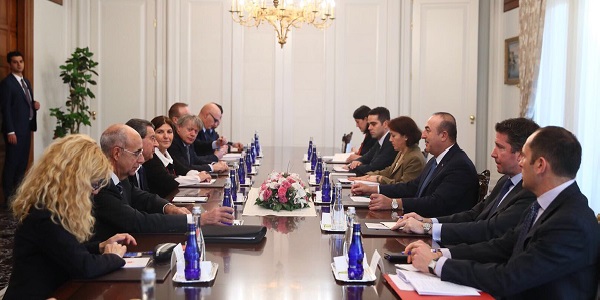 Dışişleri Bakanı Mevlüt Çavuşoğlu’nun İtalya Senatosu AB Komisyonu Başkanı Senatörü Vannino Chiti’yi kabulü, 27 Kasım 2017