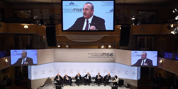 Le Ministre des Affaires étrangères, Mevlüt Çavuşoğlu, en visite en Allemagne pour assister à la Conférence de Munich sur la sécurité, 16-18 février 2018