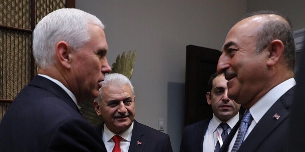 Le Ministre des Affaires étrangères, MevlütÇavuşoğlu, accompagne le Premier Ministre Yıldırım lors de sa visite aux Etats-Unis, les 7-10 novembre 2017