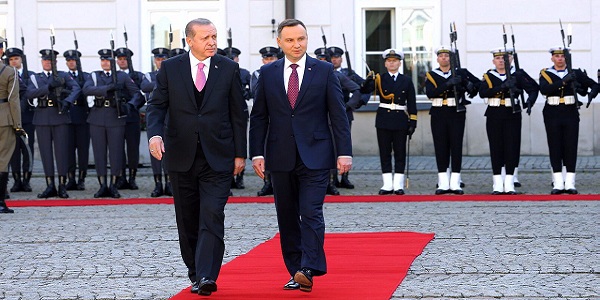 Foreign Minister Mevlüt Çavuşoğlu accompanied President Erdoğan during his visit to Poland, 17 October 2017