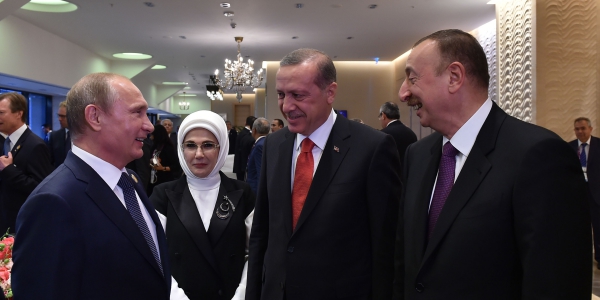 Le Président Erdoğan est à Bakou.