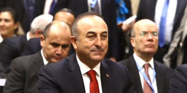 La participation du Ministre des Affaires étrangères Çavuşoğlu à la Conférence sur Chypre