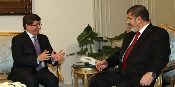 Foreign Minister Davutoğlu paid a visit to Egypt on the occasion of the Syrian Opposition Conference.