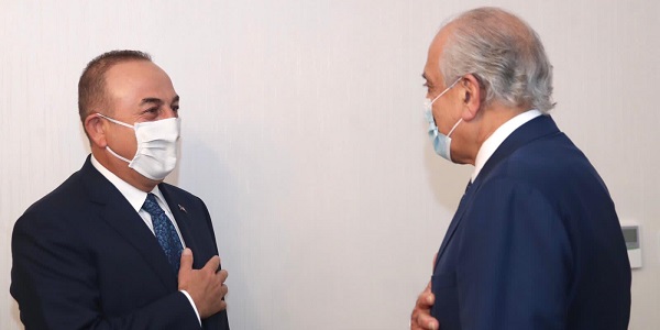 Réunion du ministre des Affaires étrangères Mevlüt Çavuşoğlu avec l'ambassadeur Zalmay Khalilzad, représentant spécial des États-Unis  pour la réconciliation en Afghanistan, 12 novembre 2020