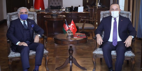 لقاء وزير الخارجية مولود تشاووش أوغلو مع الدكتور عبد الله عبد الله، رئيس المجلس الأعلى للمصالحة الوطنية الأفغانية، 19 نوفمبر/ تشرين الثاني 2020