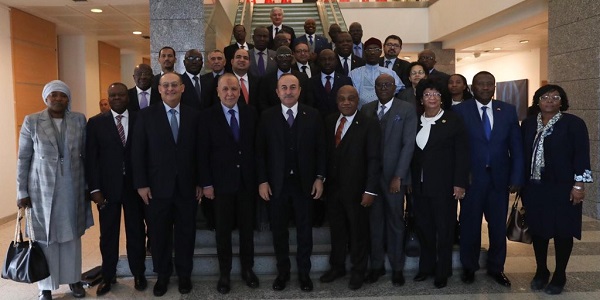 لقاء السيد تشاووش أوغلو وزير الخارجية مع سفراء الدول الأفريقية لدى أنقرة، 18 كانون الثاني/يناير 2019 