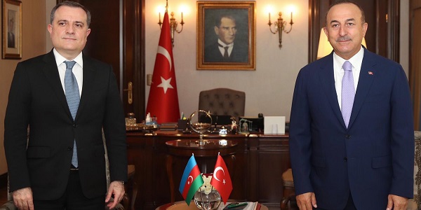 Sayın Bakanımızın Azerbaycan Dışişleri Bakanı Ceyhun Bayramov’la görüşmesi, 11 Ağustos 2020