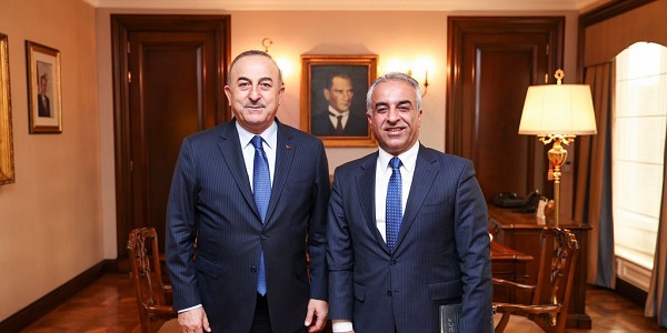 Treffen von Außenminister Mevlüt Çavuşoğlu mit Musa Ahmed Barzani, Vorsitzender der Barzani-Hilfsorganisation (BCF), Ankara, 22. März 2023