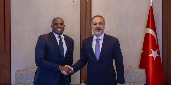 Le ministre des Affaires étrangères Hakan Fidan a tenu une réunion avec David Lammy, secrétaire d’Etat aux Affaires étrangères, au Commonwealth et au Développement du cabinet fantôme du Royaume-Uni, le 4 mars 2024, à Ankara