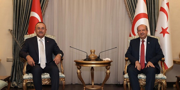 Visite du ministre des Affaires étrangères Mevlüt Çavuşoğlu en République turque de Chypre du Nord, 1er juillet 2021