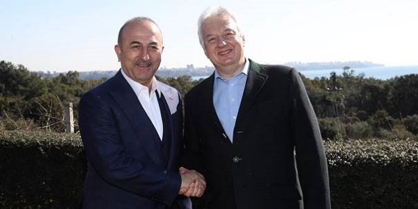 Réunion du ministre des Affaires étrangères Mevlüt Çavuşoğlu avec le vice-Premier ministre de la Hongrie Zsolt Semjen, 18 février 2019