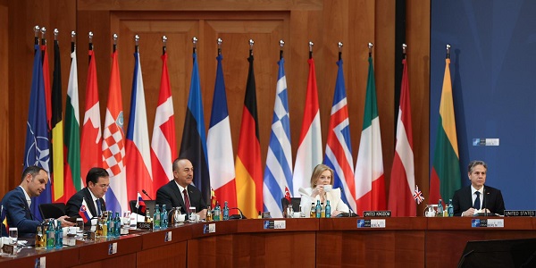 Visit of Foreign Minister Mevlüt Çavuşoğlu to Germany to Attend the Informal Meeting of NATO Foreign Ministers, 14-15 May 2022