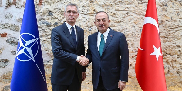 Réunion du ministre des Affaires étrangères Mevlüt Çavuşoğlu avec le Secrétaire général de l'OTAN Jens Stoltenberg, 11 octobre 2019