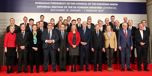 Visite du ministre des Affaires étrangères Mevlüt Çavuşoğlu en Roumanie pour participer à la réunion informelle des ministres des Affaires étrangères des pays membres et candidats de l'UE, 31 janvier-1er février 2019