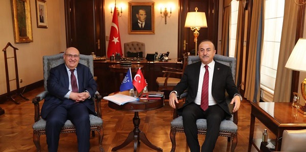 Reunión del Ministro Çavuşoğlu con Director General de la Organización Internacional para las Migraciones, António Vitorino 10 de marzo de 2023, Ankara.