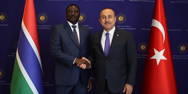Réunion du ministre des Affaires étrangères Mevlüt Çavuşoğlu avec le ministre des Affaires étrangères de la Gambie Dr. Mamadou Tangara, 18 avril 2019