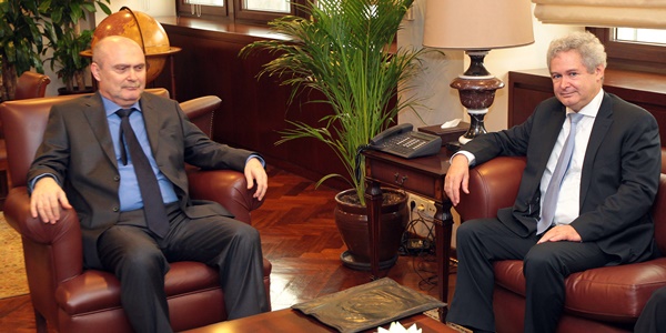 Under Secretary Feridun H. Sinirlioğlu receives the Greek Cypriot Negotiator Mavroyannis