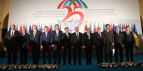 Türkiye Cumhuriyeti ile Dost ve Kardeş Ülkeler Arasında Diplomatik İlişkilerin Kurulmasının 25. Yıldönümü vesilesiyle düzenlenen resepsiyon, 3 Ekim 2017