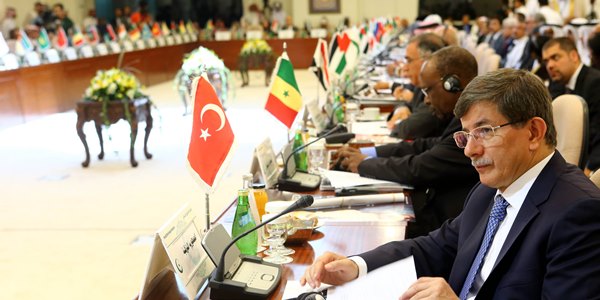 Foreign Minister Davutoğlu attends the OIC Executive Committee Meeting on the situation in Gaza