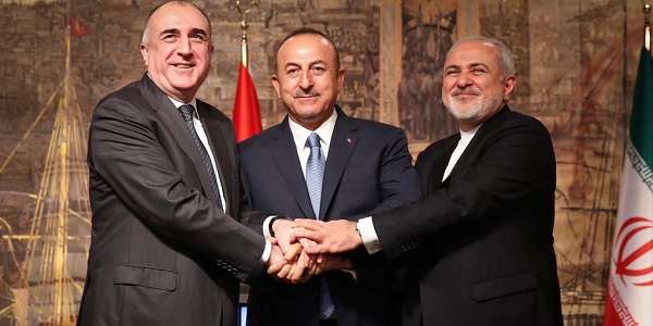 Le Ministre des Affaires étrangères, Mevlüt Çavuşoğlu, a accueilli la sixième Réunion trilatérale des Ministres des Affaires étrangères Turquie-Azerbaïdjan-Iran, 30 octobre 2018