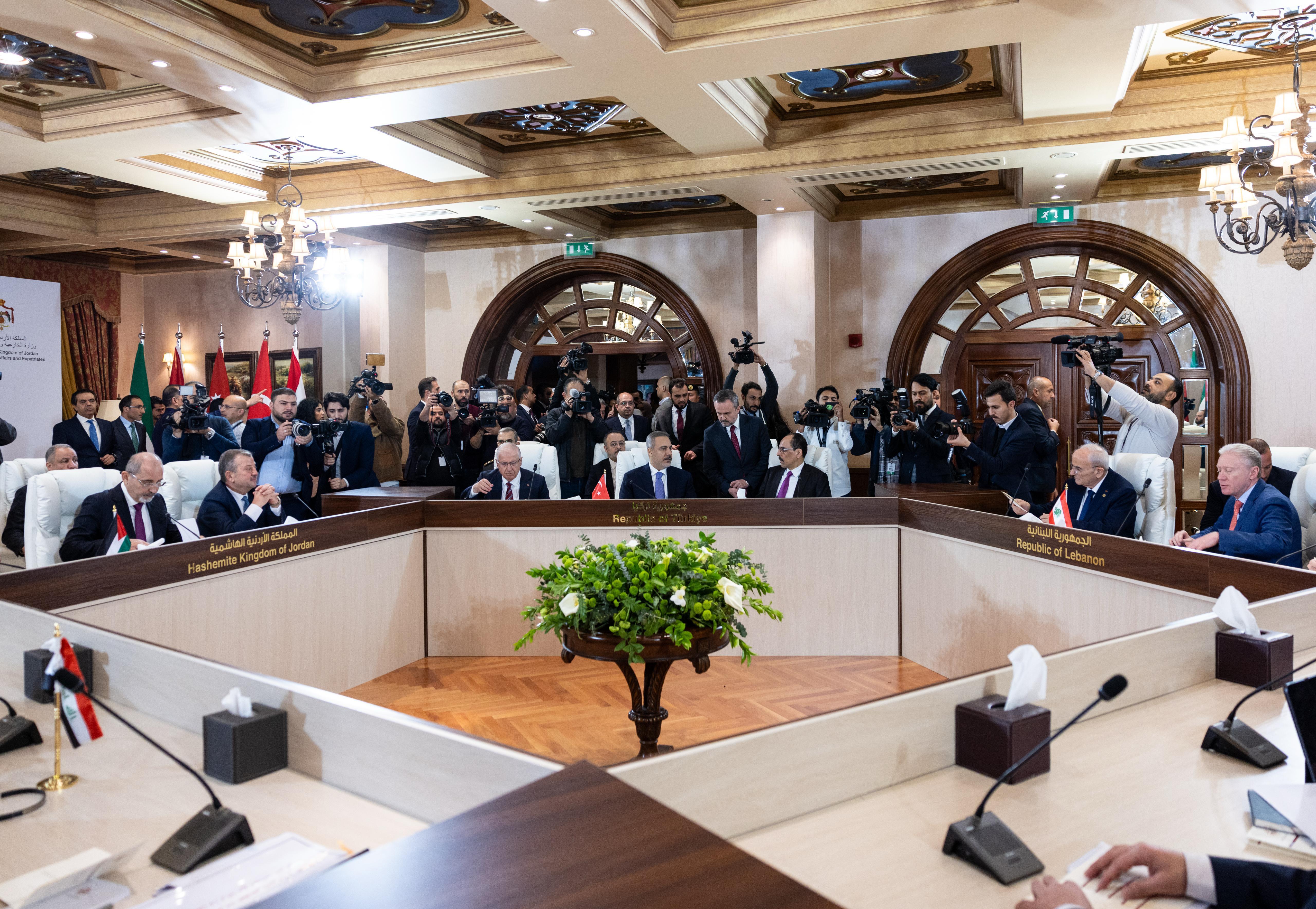 Visite du ministre des Affaires étrangères Hakan Fidan en Jordanie, 8