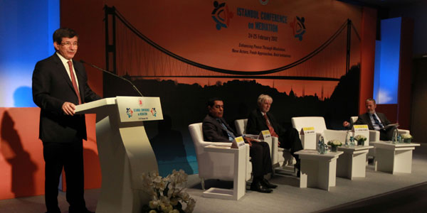 Dışişleri Bakanı Davutoğlu “Arabuluculuk barışın en önemli araçlarından biridir.”