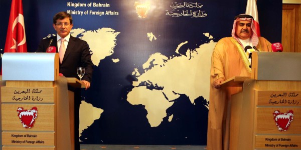Dışişleri Bakanı Davutoğlu Bahreyn'de