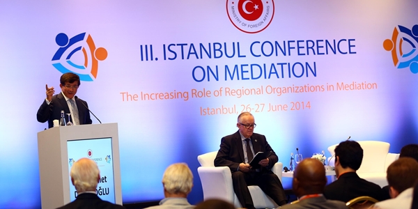 Foreign Minister Davutoğlu addresses İstanbul Mediation Conference