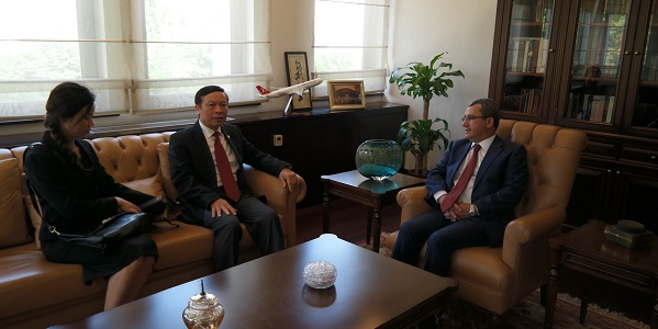 Deputy Minister of Foreign Affairs Ambassador Ahmet Yıldız Received the Standing Vice Chairman of the Central Steering Committee for External Information Service of the Communist Party of Vietnam , 20 July 2017