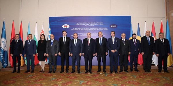 Le ministre des Affaires étrangères Mevlüt Çavuşoğlu a effectué une visite en Azerbaïdjan pour participer à la 39ème réunion du Conseil des ministres des Affaires étrangères de l’OCEMN, 14 décembre 2018
