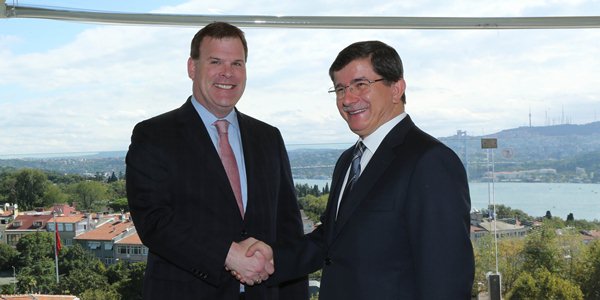 Foreign Minister of Canada, John Baird pays a visit to Turkey