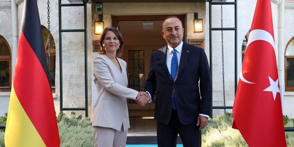 Rencontre du ministre des Affaires étrangères Mevlüt Çavuşoğlu avec la ministre allemande des Affaires étrangères Annalena Baerbock, le 29 juillet 2022
