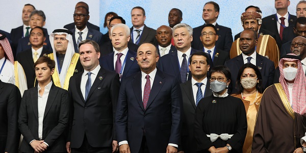 Visite en Serbie du ministre des Affaires étrangères Mevlüt Çavuşoğlu afin de participer à la réunion commémorative de haut niveau pour le 60ème anniversaire du Mouvement des non-alignés, 10-11 octobre 2021