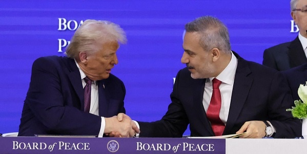Participation of Hakan Fidan, Minister of Foreign Affairs of the Republic of Türkiye, in the Signing Ceremony of the Board of Peace Charter, 22 January 2026, Davos