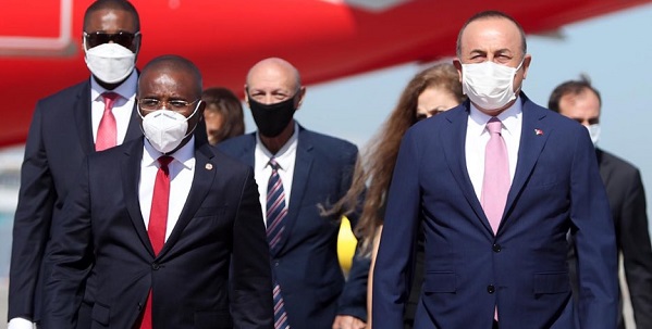 Visite du ministre des Affaires étrangères Mevlüt Çavuşoğlu en Haïti, 17 août 2020