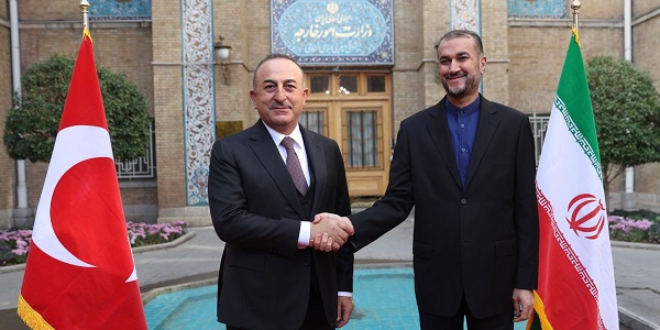 Visite du ministre des Affaires étrangères Mevlüt Çavuşoğlu en Iran, 15 novembre 2021