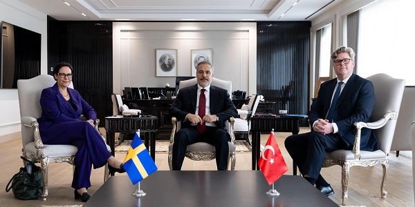 Le ministre des Affaires étrangères Hakan Fidan a rencontré Maria Malmer Stenergard, ministre des Affaires étrangères de la Suède et Gunnar Strömmer, ministre de la Justice de la Suède, dans le cadre de la réunion du pacte de sécurité Türkiye-Suède, 21 janvier 2025, Ankara