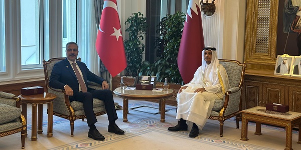 Minister of Foreign Affairs Hakan Fidan met with Sheikh Mohammed bin Abdulrahman Al-Thani, Prime Minister and Minister of Foreign Affairs of Qatar, 22 October 2025, Doha