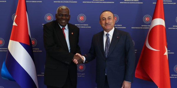 Meeting of Foreign Minister Mevlüt Çavuşoğlu with Juan Esteban Lazo Hernandez, President of the National Assembly of Cuba, 5 December 2022